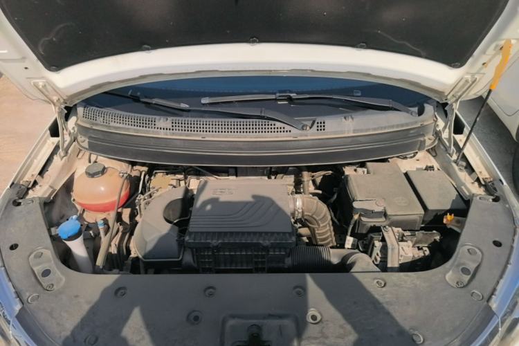 Used Geely Auto Vision X3 2020 1.5L CVT Luxury Model Engine Bay