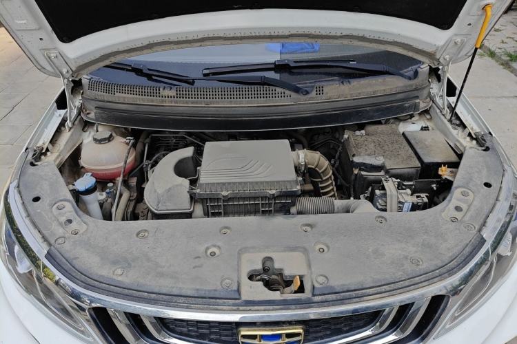 Used Geely Auto Vision X3 2020 1.5L CVT Elite Edition Engine Bay