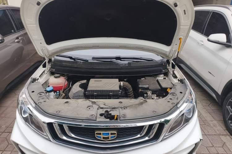 Used Geely Auto Vision X3 2020 1.5L CVT Luxury Model Engine Bay