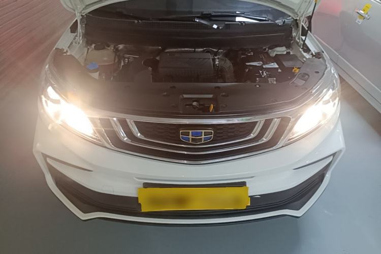 Used Geely Auto Vision X3 2020 1.5L CVT Luxury Model Engine Bay