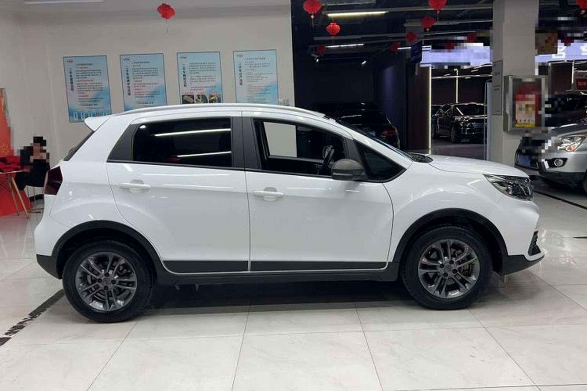 Used Geely Auto Vision X3 2020 1.5L CVT Luxury Model Exterior 2