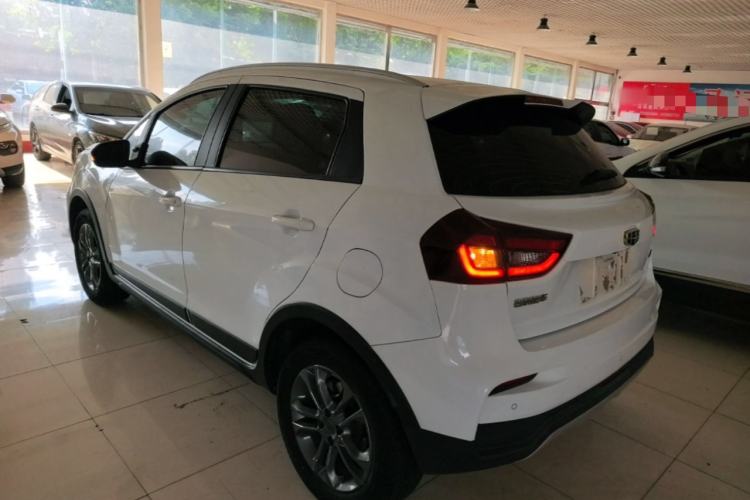 Used Geely Auto Vision X3 2020 1.5L Manual Elite Edition Exterior 2
