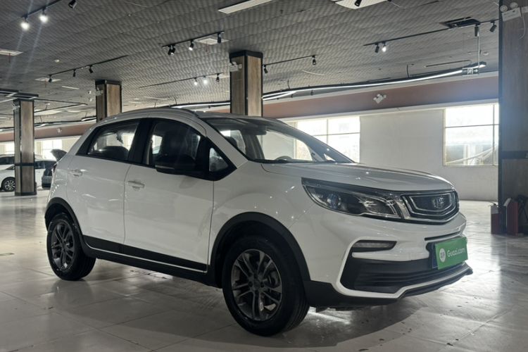 Used Geely Auto Vision X3 2020 1.5L CVT Luxury Model Exterior 2