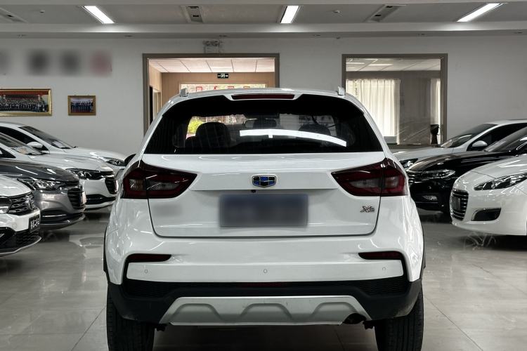 Used Geely Auto Vision X3 2020 1.5L CVT Luxury Model Exterior 3