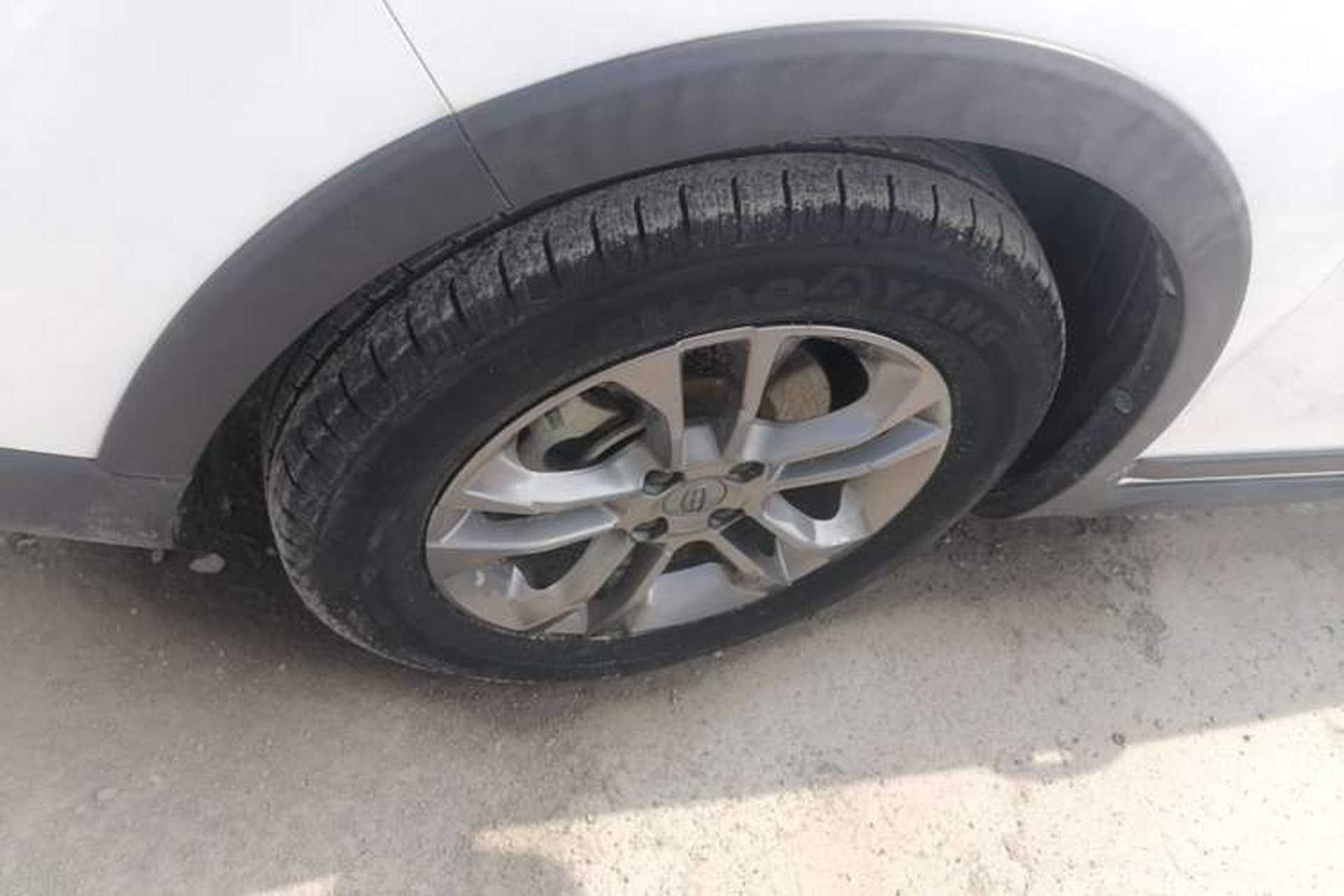 Used Geely Auto Vision X3 2020 1.5L CVT Luxury Model Exterior 4