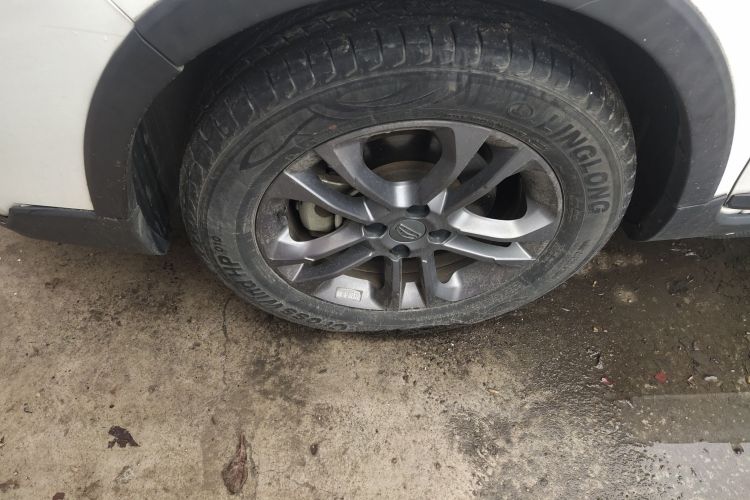 Used Geely Auto Vision X3 2020 1.5L CVT Elite Edition Exterior 4