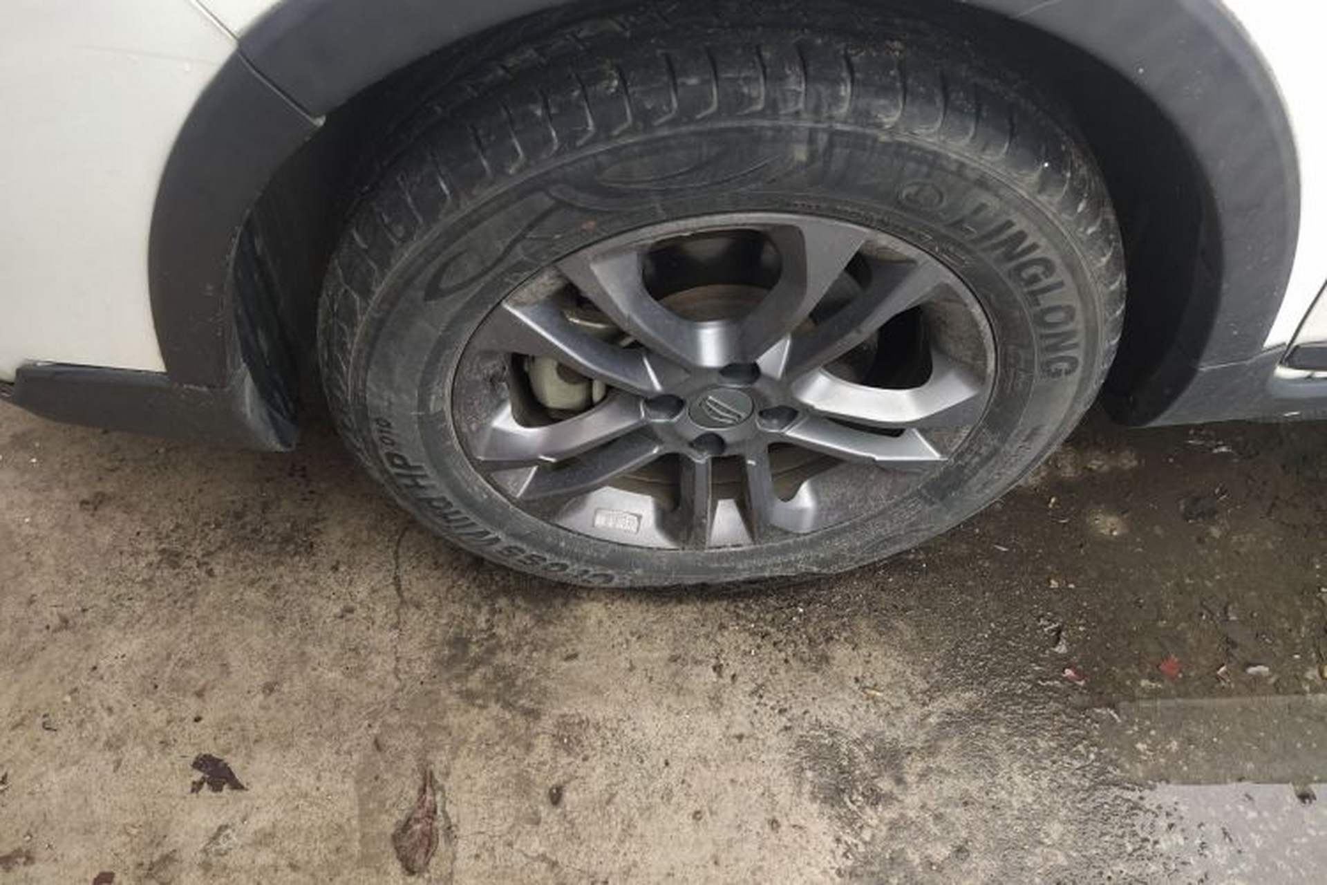 Used Geely Auto Vision X3 2020 1.5L CVT Elite Edition Exterior 4