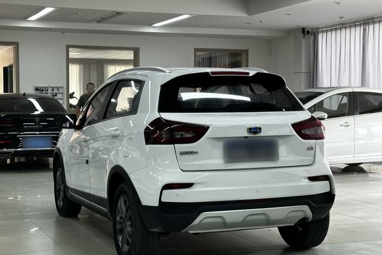 Used Geely Auto Vision X3 2020 1.5L CVT Luxury Model Exterior 5
