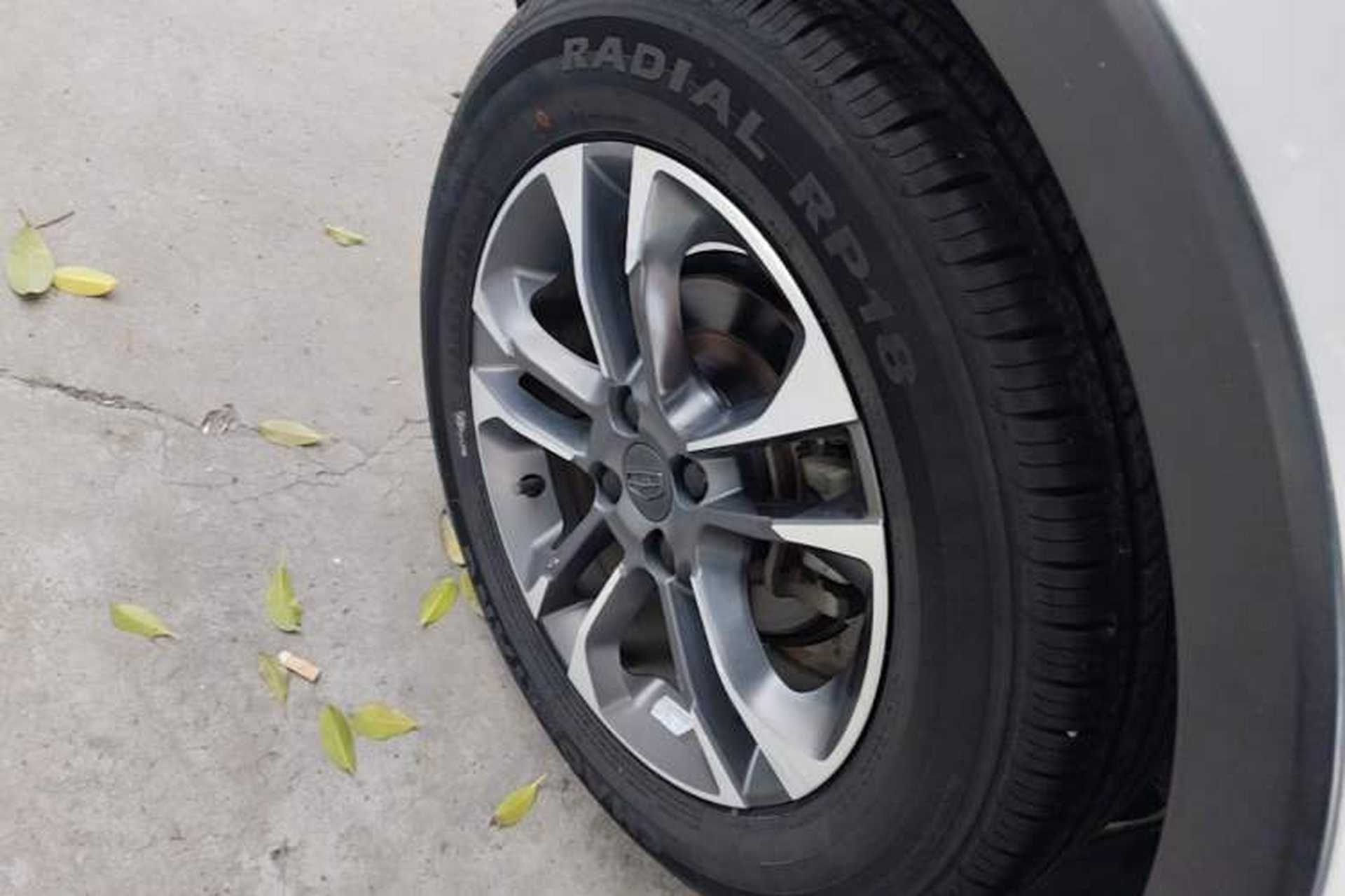Used Geely Auto Vision X3 2020 1.5L CVT Elite Edition Exterior 5