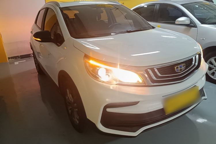 Used Geely Auto Vision X3 2020 1.5L CVT Luxury Model Front Right 45 Deg