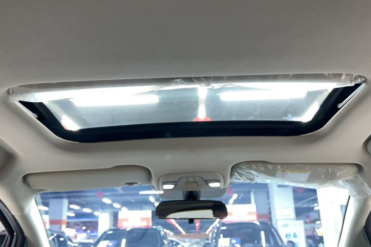 Used Geely Auto Vision X3 2020 1.5L CVT Luxury Model Headliner