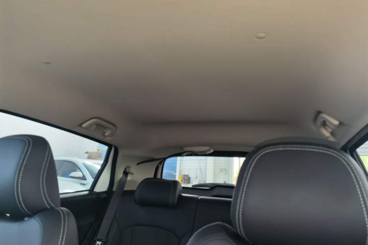 Used Geely Auto Vision X3 2020 1.5L CVT Elite Edition Headliner