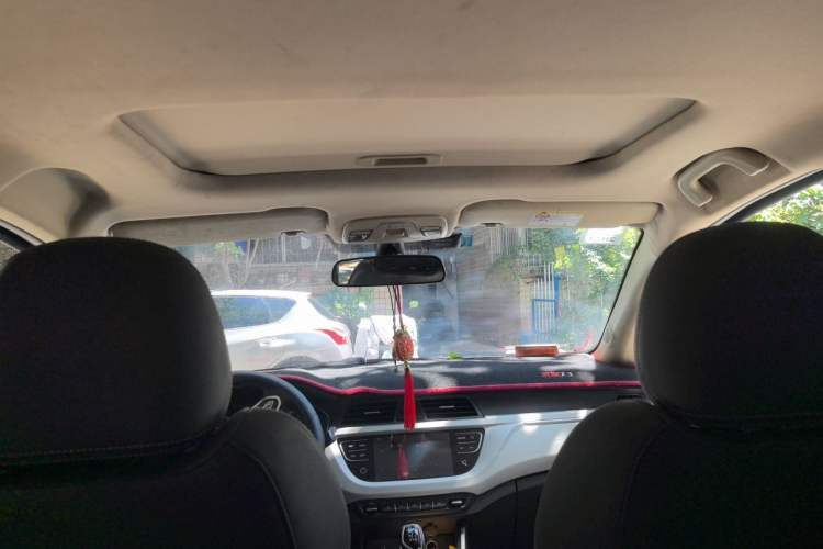 Used Geely Auto Vision X3 2020 1.5L CVT Luxury Model Headliner