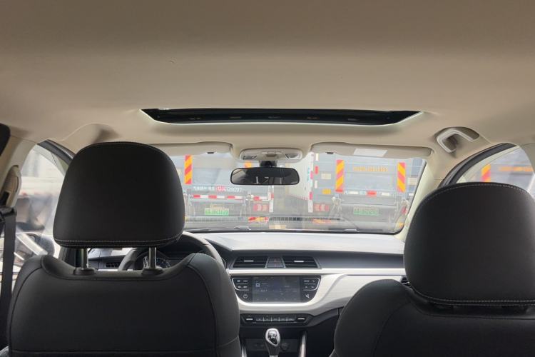 Used Geely Auto Vision X3 2020 1.5L CVT Luxury Model Headliner