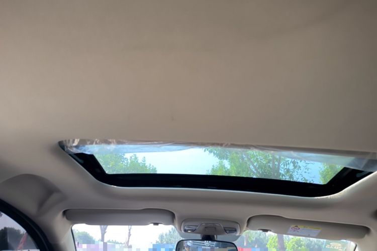 Used Geely Auto Vision X3 2020 1.5L CVT Luxury Model Headliner