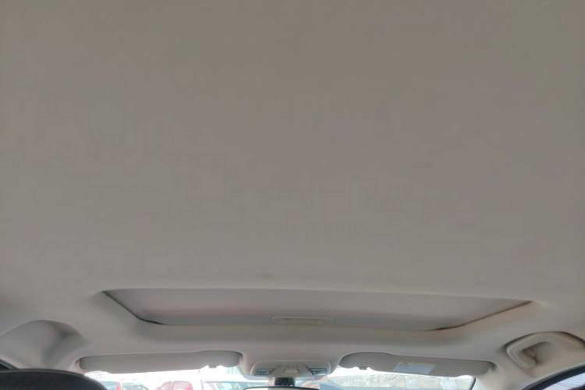Used Geely Auto Vision X3 2020 1.5L CVT Luxury Model Headliner