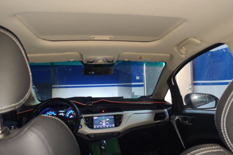 Used Geely Auto Vision X3 2020 1.5L CVT Luxury Model Headliner