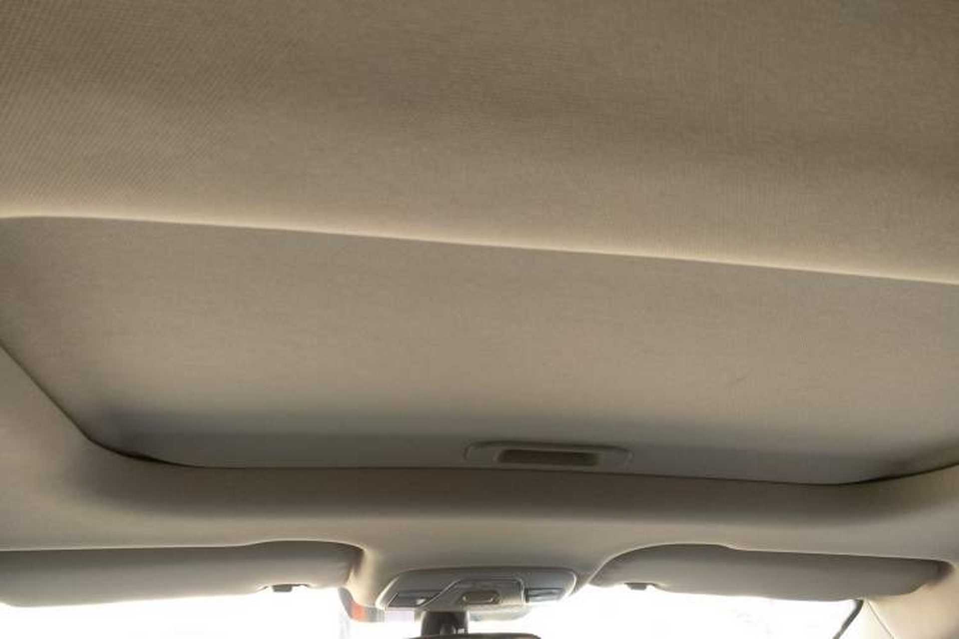 Used Geely Auto Vision X3 2020 1.5L CVT Luxury Model Headliner