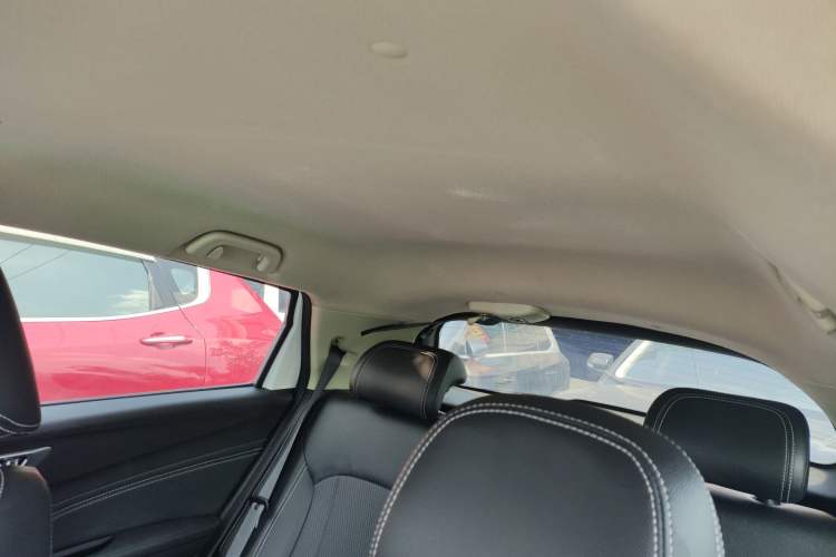Used Geely Auto Vision X3 2020 1.5L Manual Happiness Edition Headliner