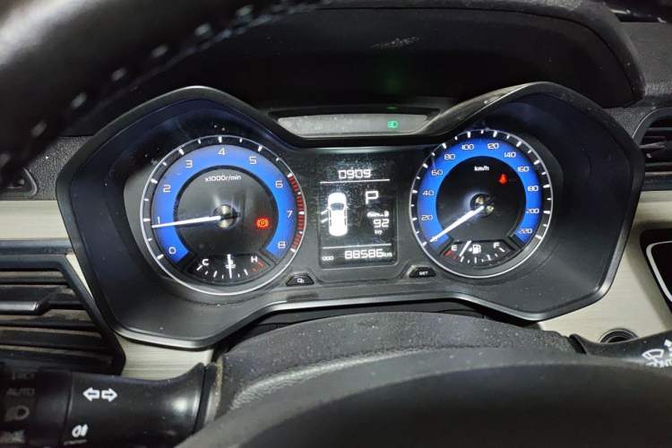 Used Geely Auto Vision X3 2020 1.5L CVT Luxury Model Instrument Cluster