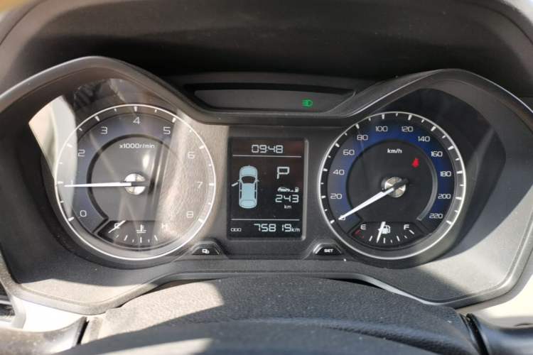 Used Geely Auto Vision X3 2020 1.5L CVT Luxury Model Instrument Cluster