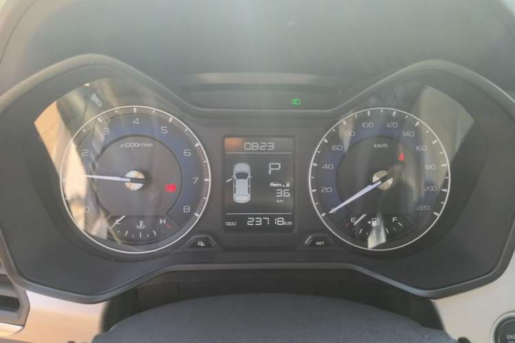 Used Geely Auto Vision X3 2020 1.5L CVT Luxury Model Instrument Cluster