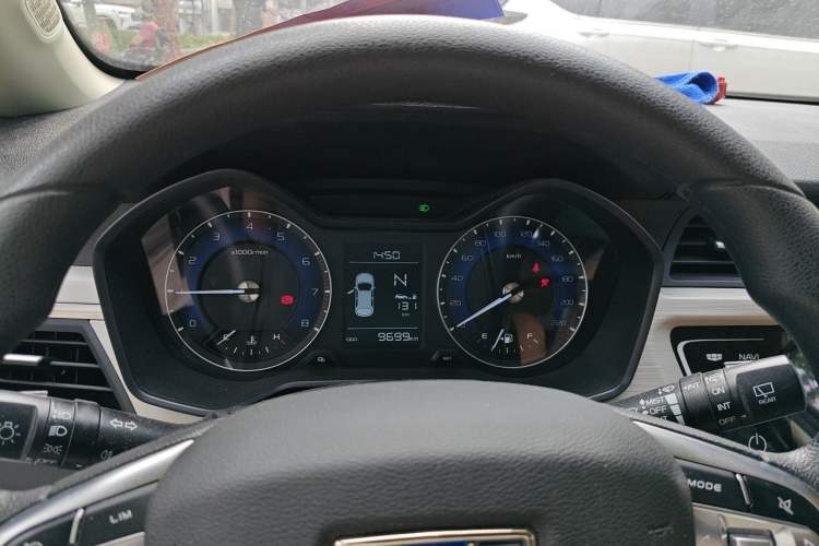 Used Geely Auto Vision X3 2020 1.5L CVT Elite Edition Instrument Cluster