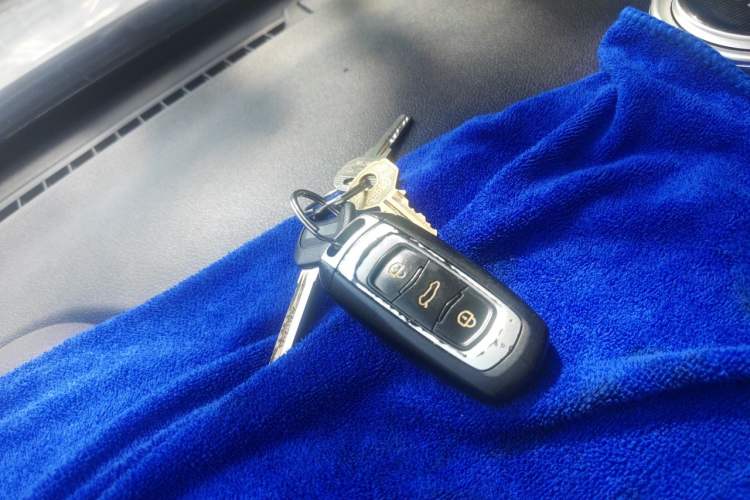 Used Geely Auto Vision X3 2020 1.5L CVT Elite Edition Interior 1