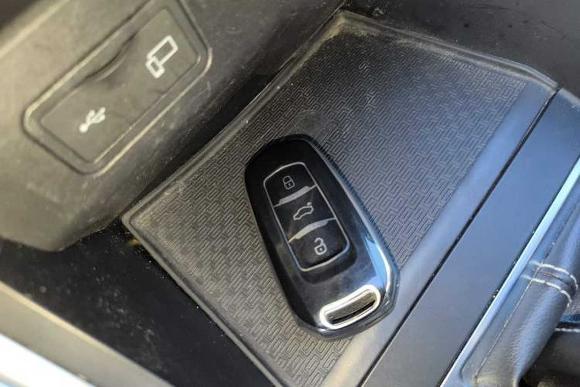 Used Geely Auto Vision X3 2020 1.5L CVT Luxury Model Interior 1