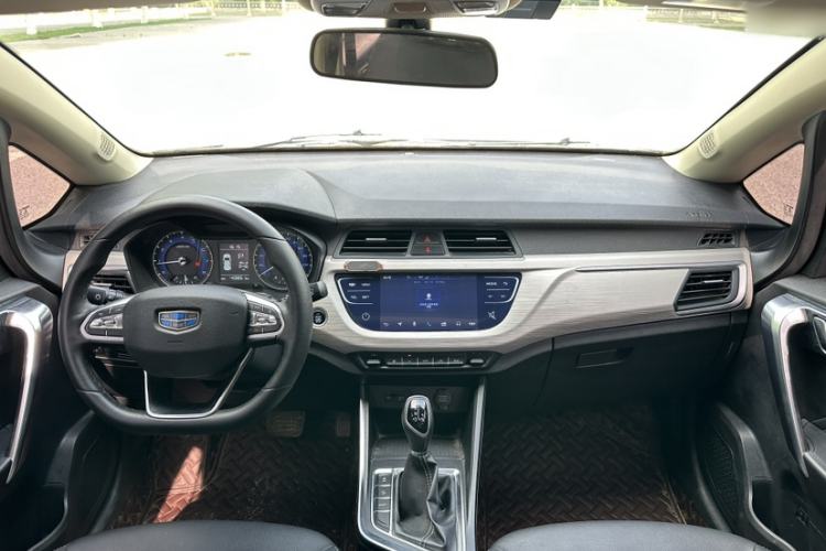 Used Geely Auto Vision X3 2020 1.5L CVT Luxury Model Interior 1
