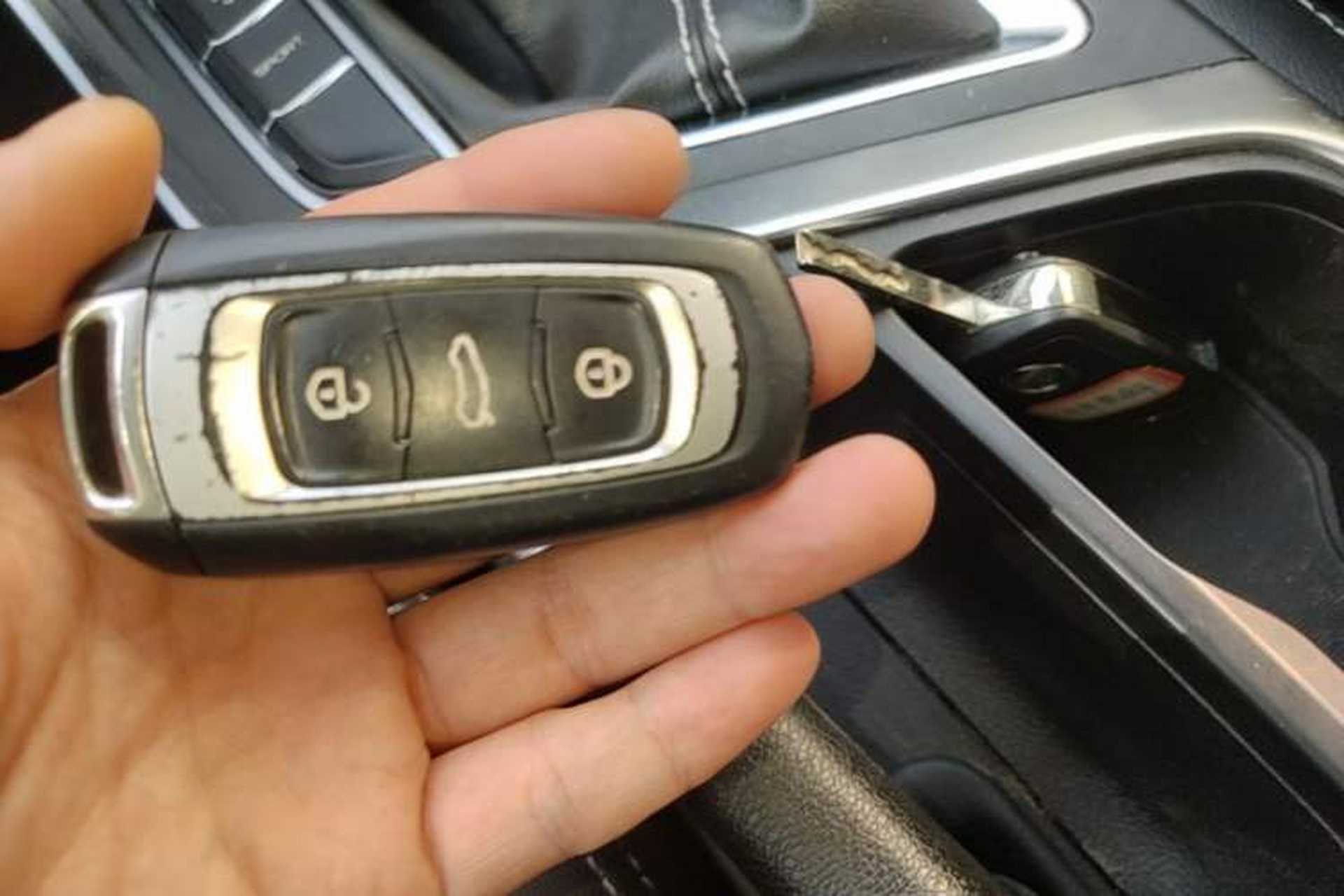 Used Geely Auto Vision X3 2020 1.5L CVT Elite Edition Interior 1