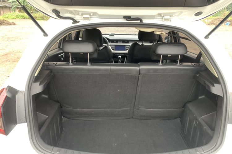 Used Geely Auto Vision X3 2020 1.5L Manual Happiness Edition Interior 1