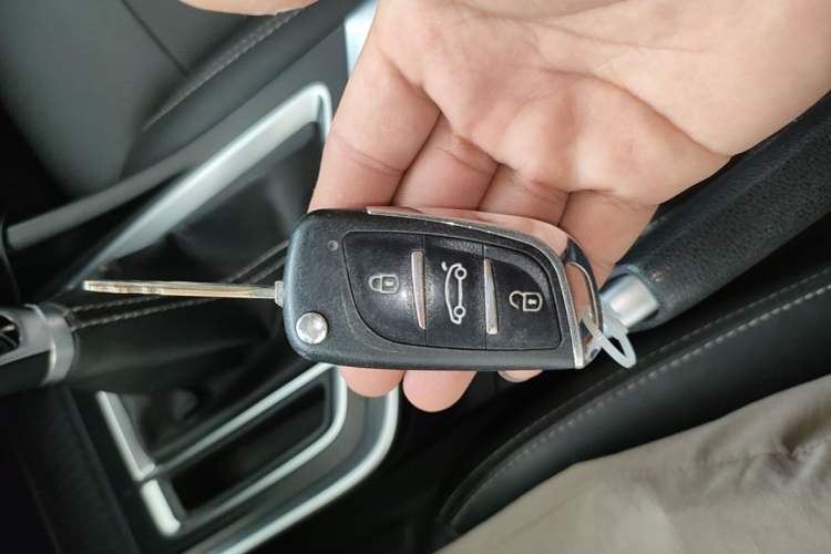 Used Geely Auto Vision X3 2020 1.5L Manual Elite Edition Interior 1