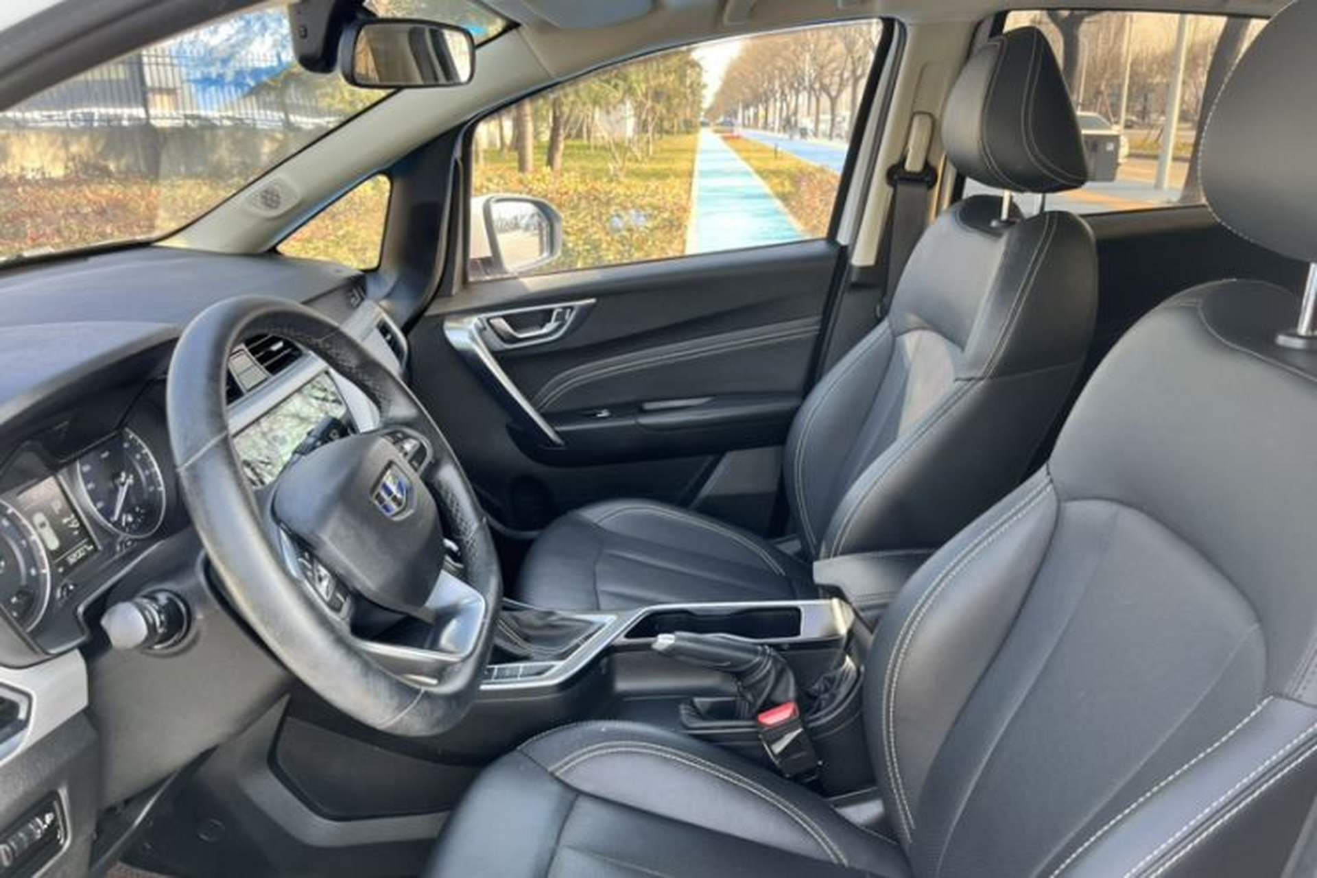 Used Geely Auto Vision X3 2020 1.5L CVT Luxury Model Interior 10
