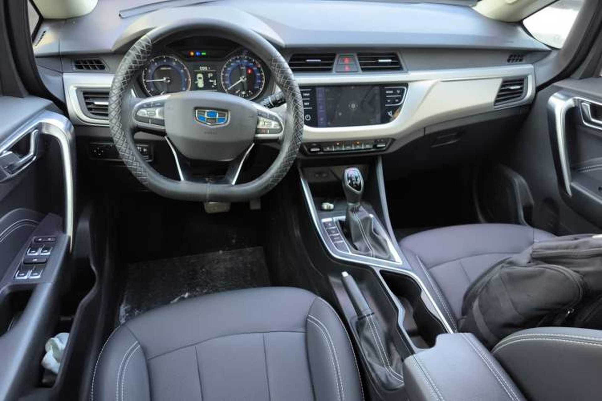 Used Geely Auto Vision X3 2020 1.5L CVT Luxury Model Interior 2