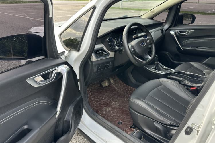 Used Geely Auto Vision X3 2020 1.5L CVT Luxury Model Interior 2