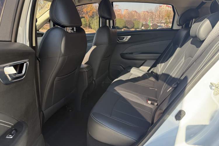 Used Geely Auto Vision X3 2020 1.5L CVT Luxury Model Interior 3