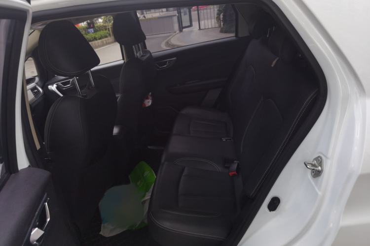 Used Geely Auto Vision X3 2020 1.5L Manual Elite Edition Interior 4