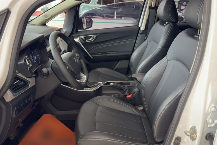 Used Geely Auto Vision X3 2020 1.5L CVT Luxury Model Interior 5