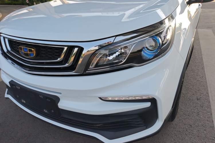 Used Geely Auto Vision X3 2020 1.5L CVT Luxury Model Left Front Headlight