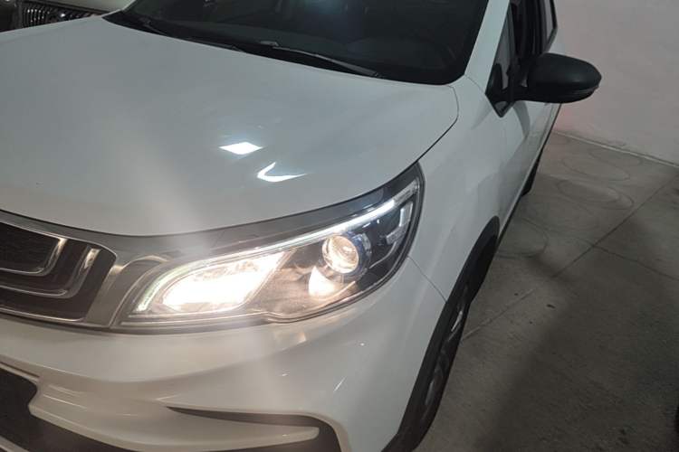 Used Geely Auto Vision X3 2020 1.5L CVT Luxury Model Left Front Headlight