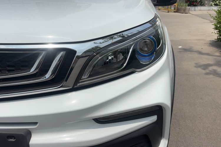 Used Geely Auto Vision X3 2020 1.5L CVT Luxury Model Left Front Headlight