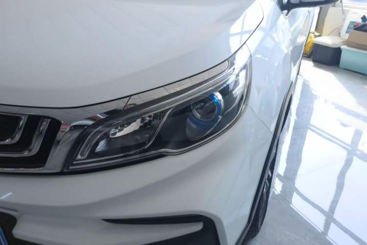 Used Geely Auto Vision X3 2020 1.5L CVT Luxury Model Left Front Headlight
