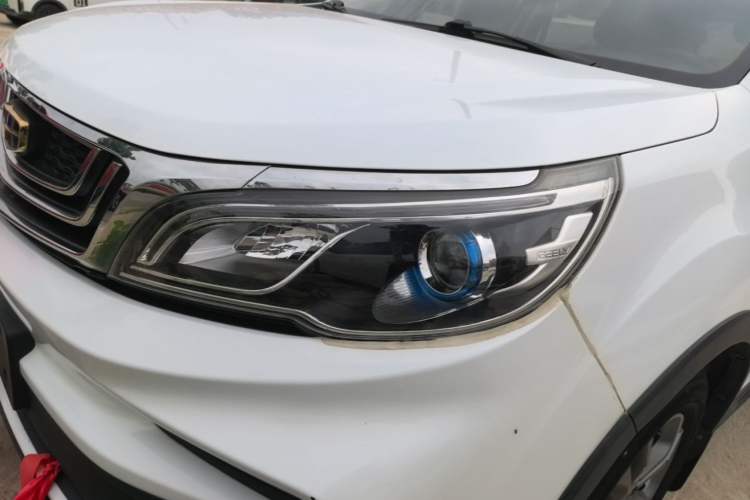 Used Geely Auto Vision X3 2020 1.5L CVT Elite Edition Left Front Headlight