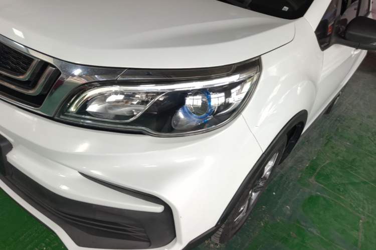 Used Geely Auto Vision X3 2020 1.5L CVT Elite Edition Left Front Headlight