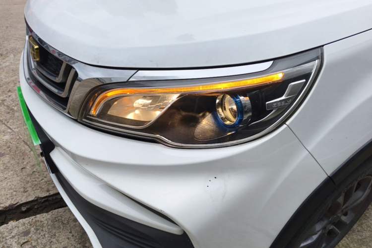 Used Geely Auto Vision X3 2020 1.5L Manual Elite Edition Left Front Headlight