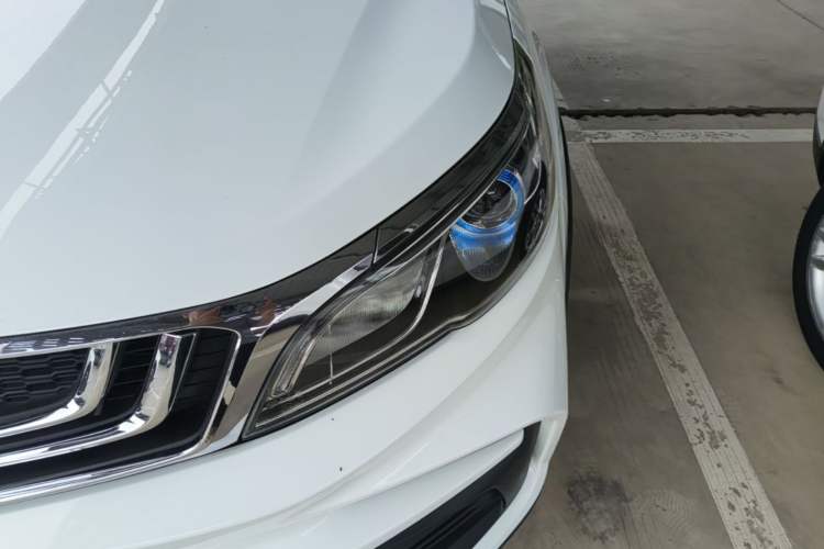 Used Geely Auto Vision X3 2020 1.5L Manual Elite Edition Left Front Headlight