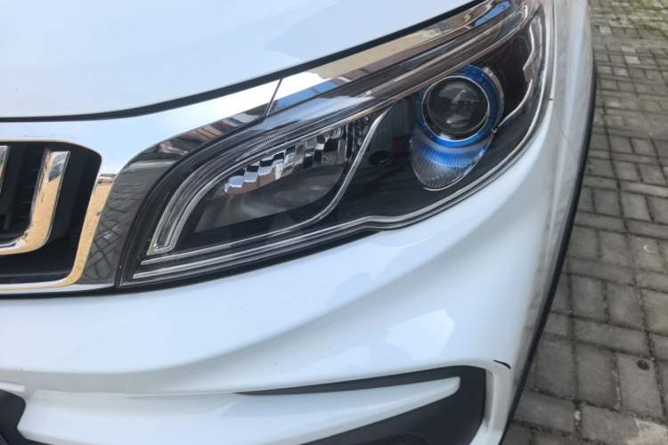 Used Geely Auto Vision X3 2020 1.5L CVT Luxury Model Left Front Headlight