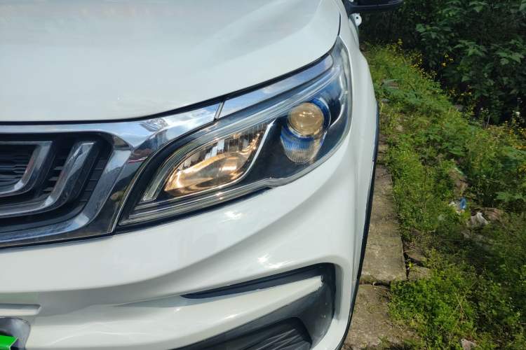 Used Geely Auto Vision X3 2020 1.5L Manual Happiness Edition Left Front Headlight