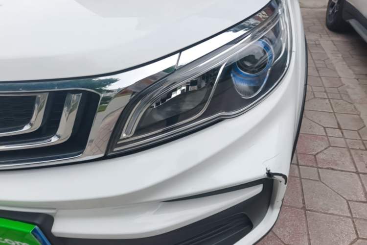 Used Geely Auto Vision X3 2020 1.5L CVT Luxury Model Left Front Headlight